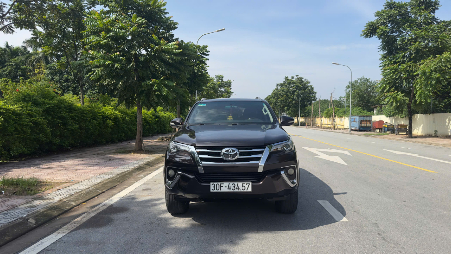 Hình ảnh xe Toyota Fortuner 4x4 2017 - 80000KM