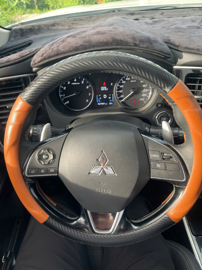 Hình ảnh xe MITSUBISHI OUTLANDER 2022 - 27.000KM