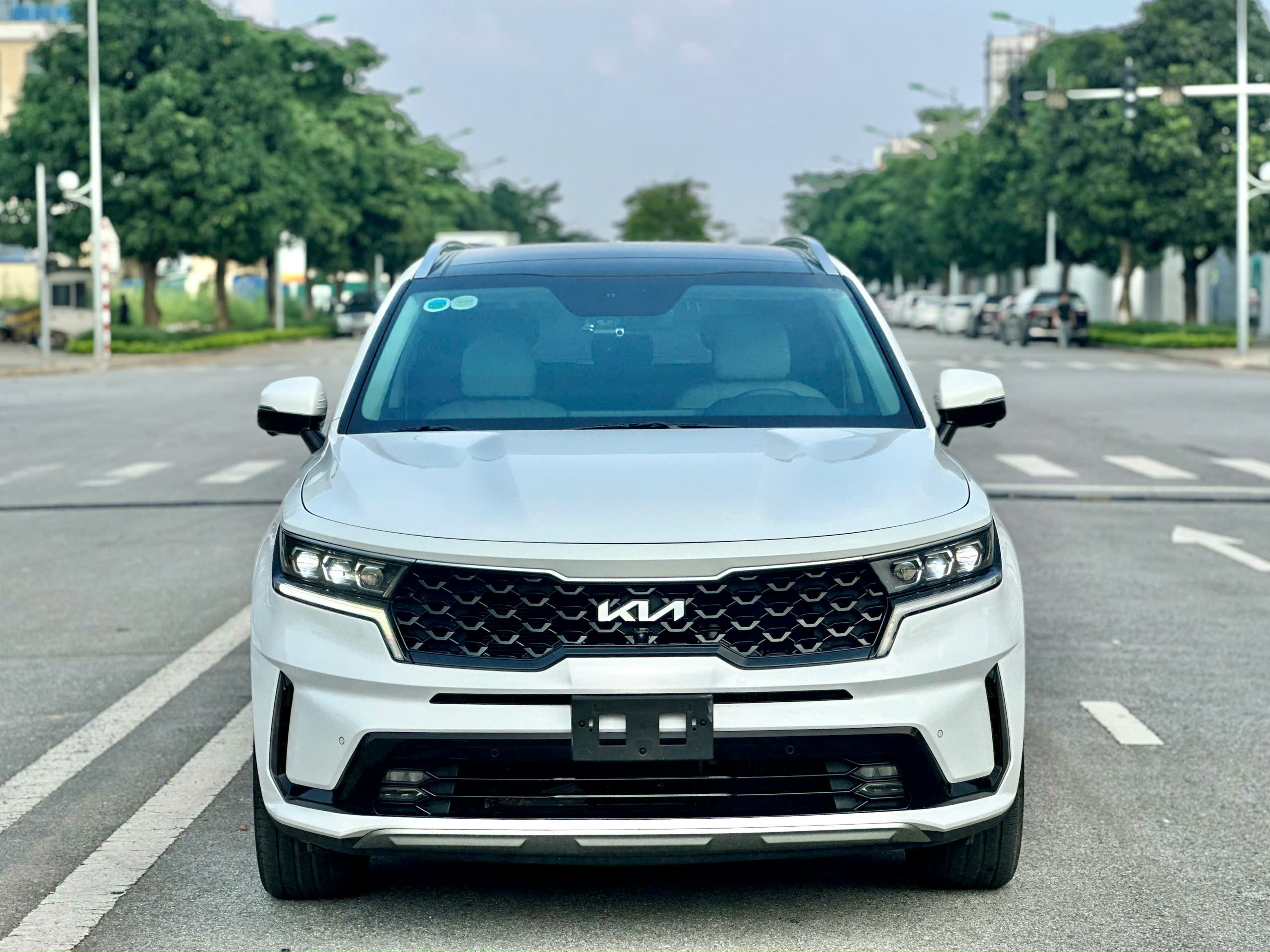 Hình ảnh xe KIA SORENTO 2.2D PREMIUM 2021 - 38.000KM