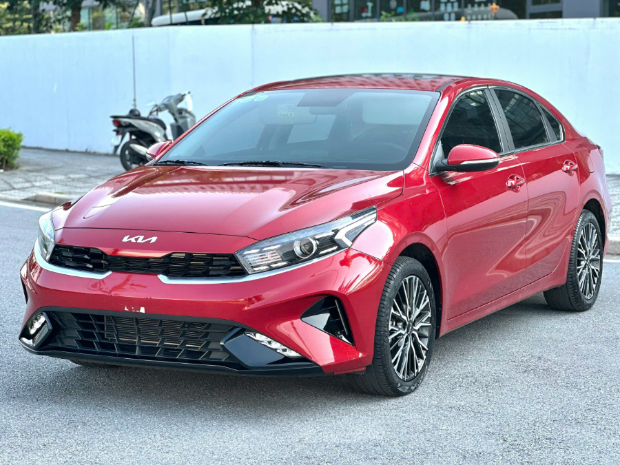 Hình ảnh xe KIA K3 LUXURY 2024 - 7.000KM