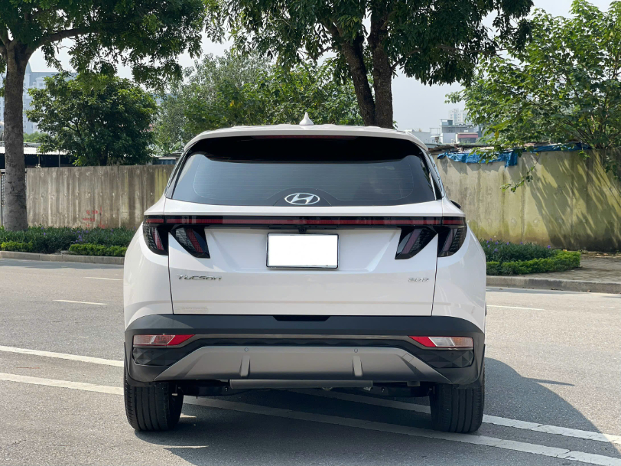 Hình ảnh xe HYUNDAI TUCSON 2.0D 2024 - 13.000KM