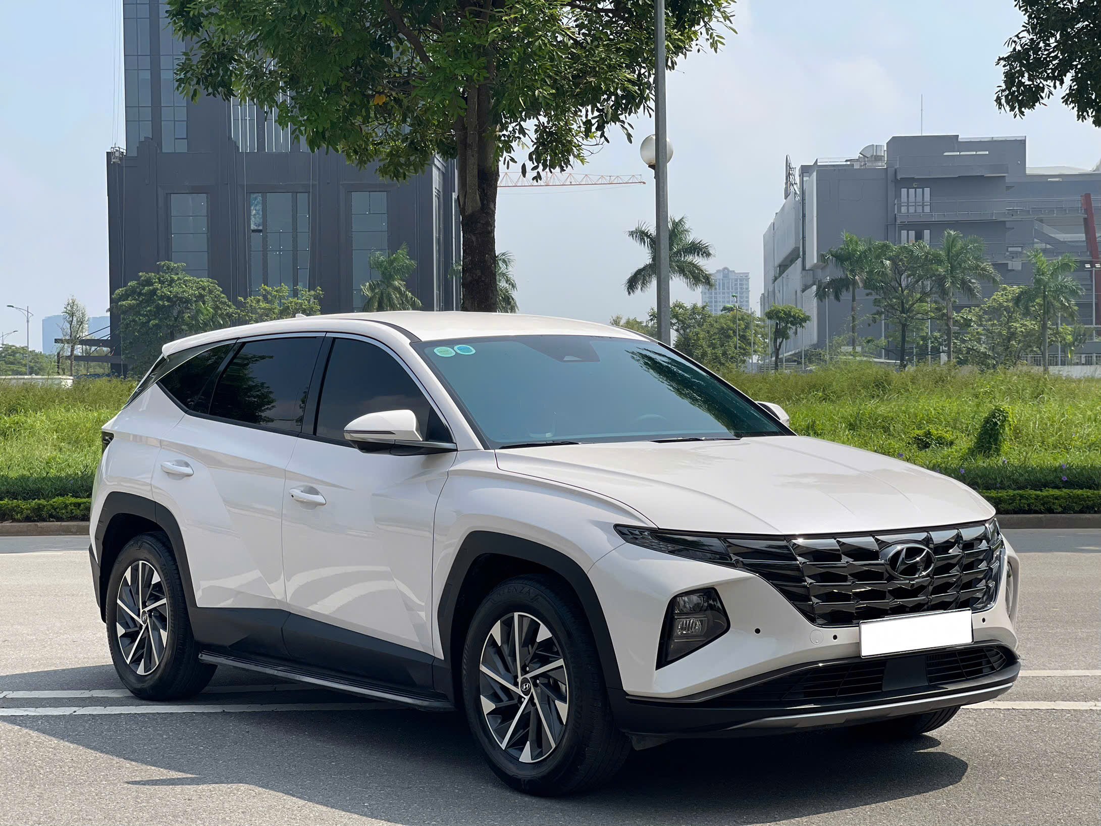 Hình ảnh xe HYUNDAI TUCSON 2.0D 2024 - 13.000KM