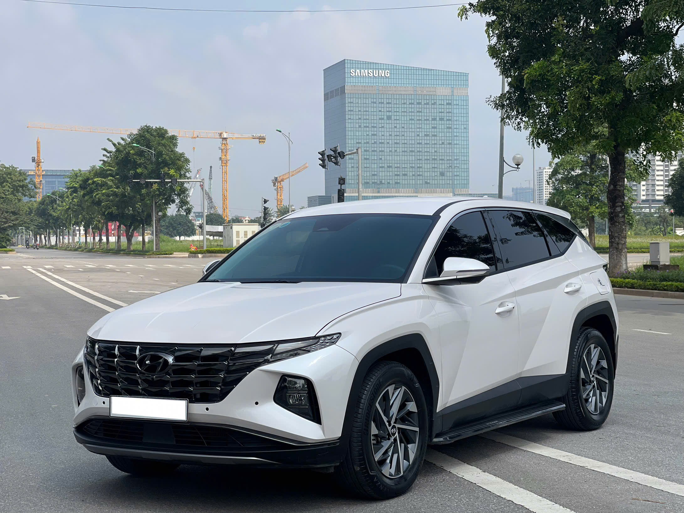 Hình ảnh xe HYUNDAI TUCSON 2.0D 2024 - 13.000KM