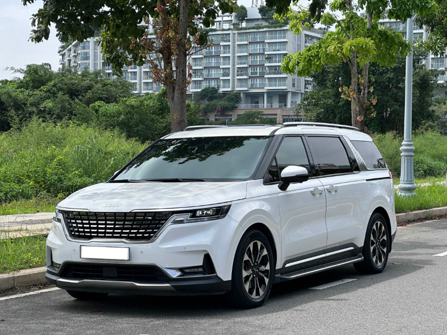 Hình ảnh xe KIA CARNIVAL 2.2D SIGNATURE 2023 - 46.000KM