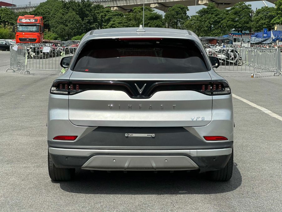 Hình ảnh xe VINFAST VF8 ECO 2023 - 57.000KM