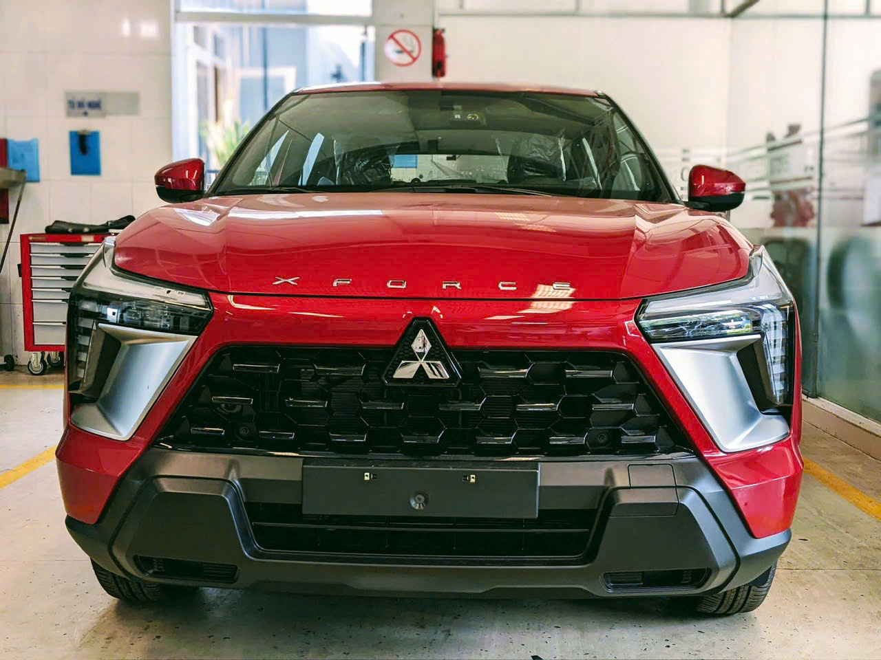 Hình ảnh xe MITSUBISHI XFORCE  2024 - 52.000KM