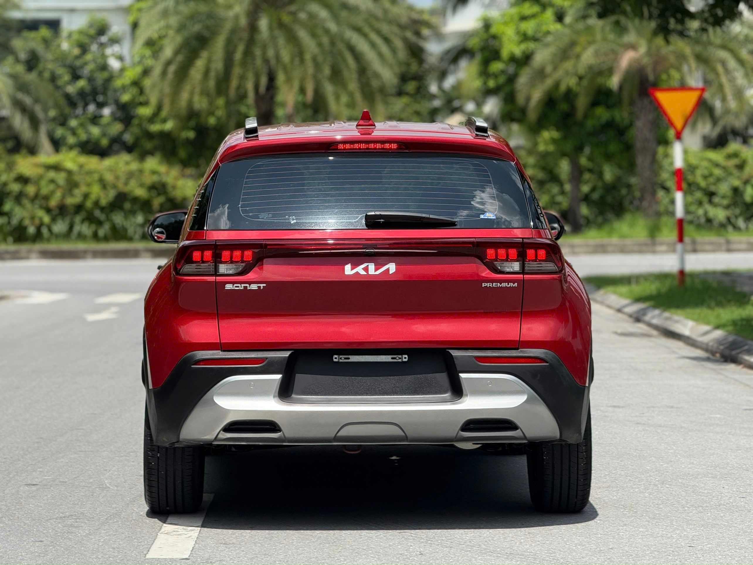 Hình ảnh xe KIA SONET PREMIUM 2023 - 40.000KM