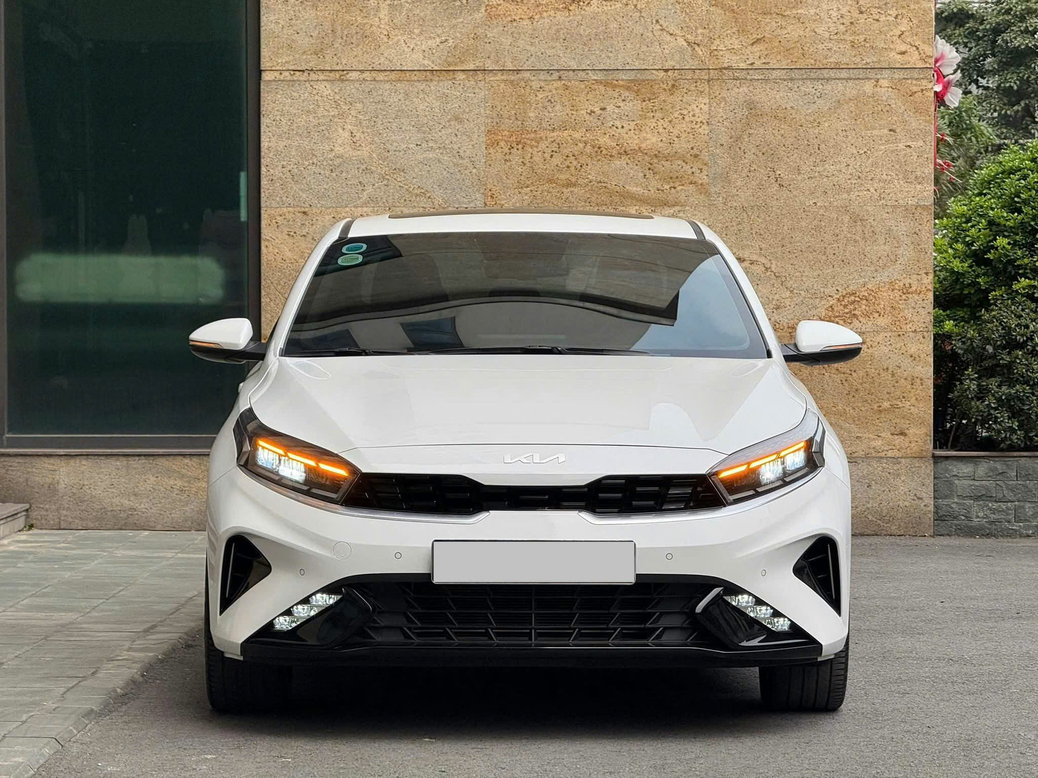 Hình ảnh xe KIA K3 2.0 2024 - 23.000KM