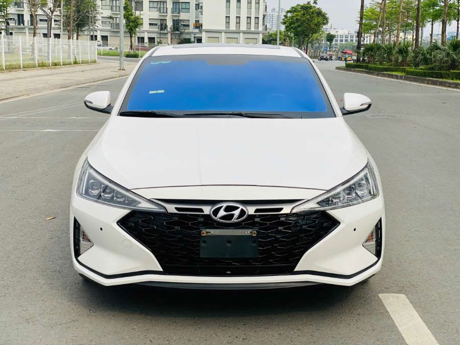Hình ảnh xe HYUNDAI ELANTRA 1.6 SPORT 2020 - 61.000KM