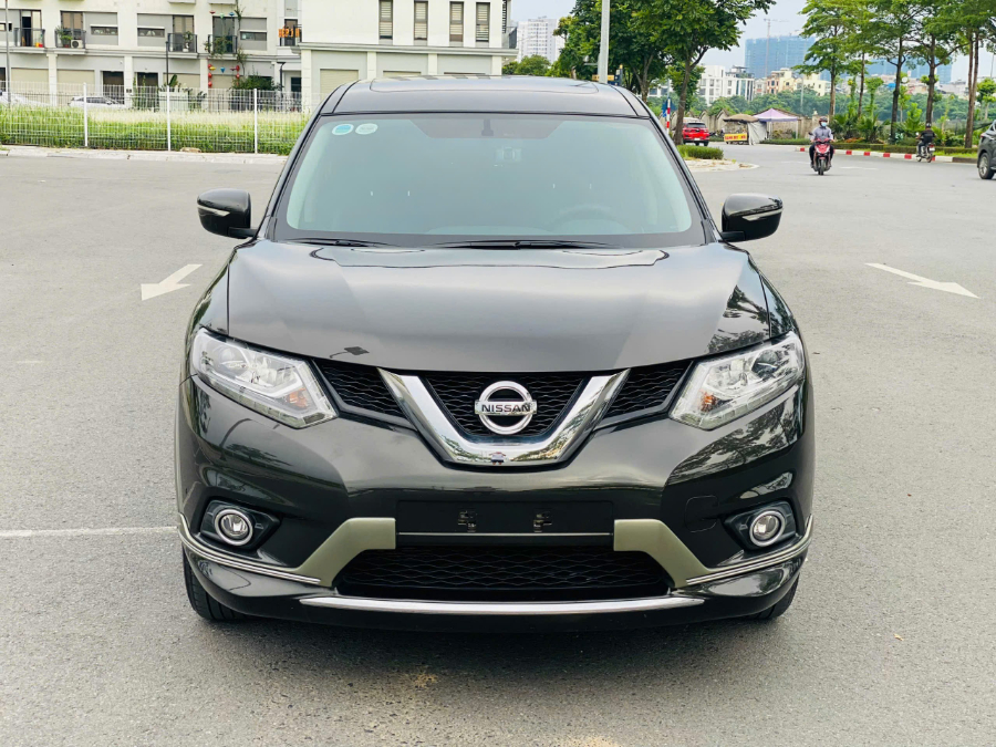 Hình ảnh xe NISSAN X-TRAIL 2.0 PREMIUM 2017 - 10.000.000KM