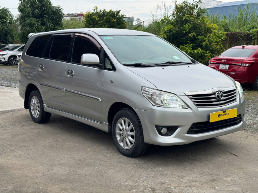 Hình ảnh xe TOYOTA INNOVA 2.0G SỐ TỰ ĐỘNG 2012 - 99.800KM
