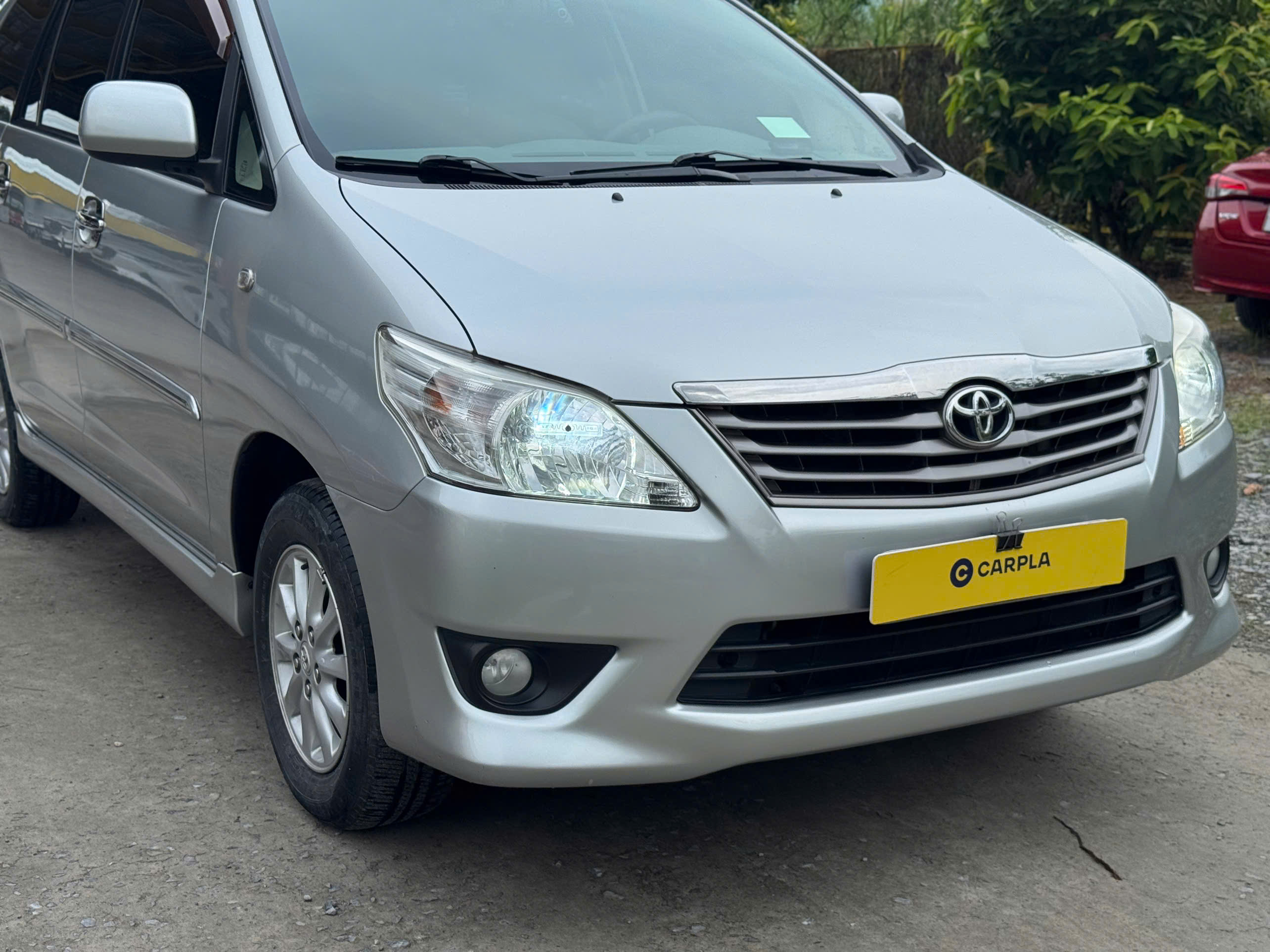 Hình ảnh xe TOYOTA INNOVA 2.0G SỐ TỰ ĐỘNG 2012 - 99.800KM