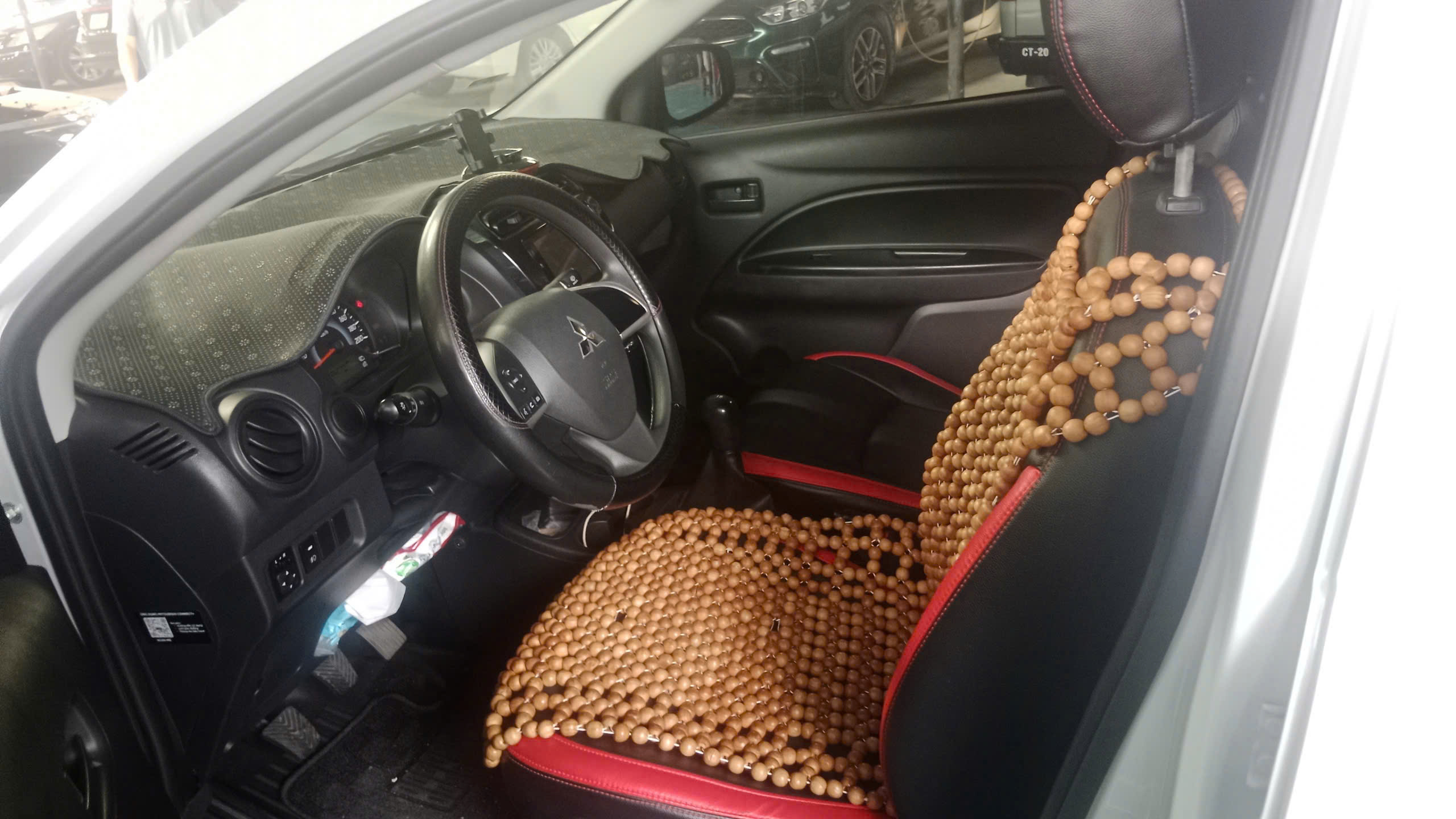 Hình ảnh xe MITSUBISHI ATTRAGE 2024 - 52,800KM