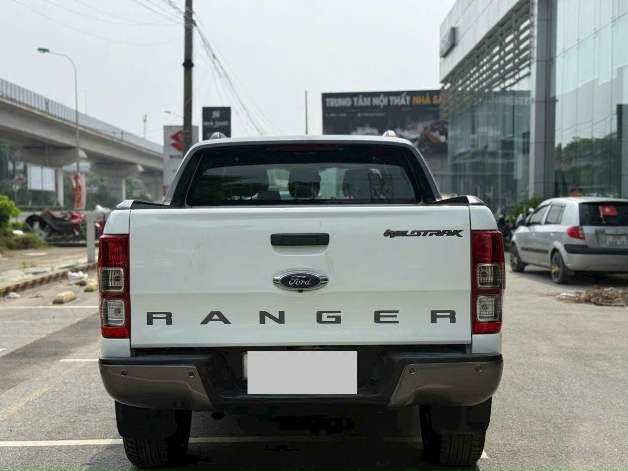 Hình ảnh xe FORD RANGER WILDTRAK 3.2L 4X4 AT 2017 - 120.000KM