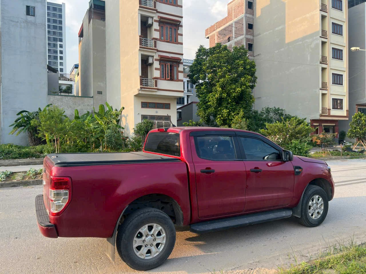 Hình ảnh xe FORD RANGER XLS 2.2L 4X2 AT 2022 - 90.000KM