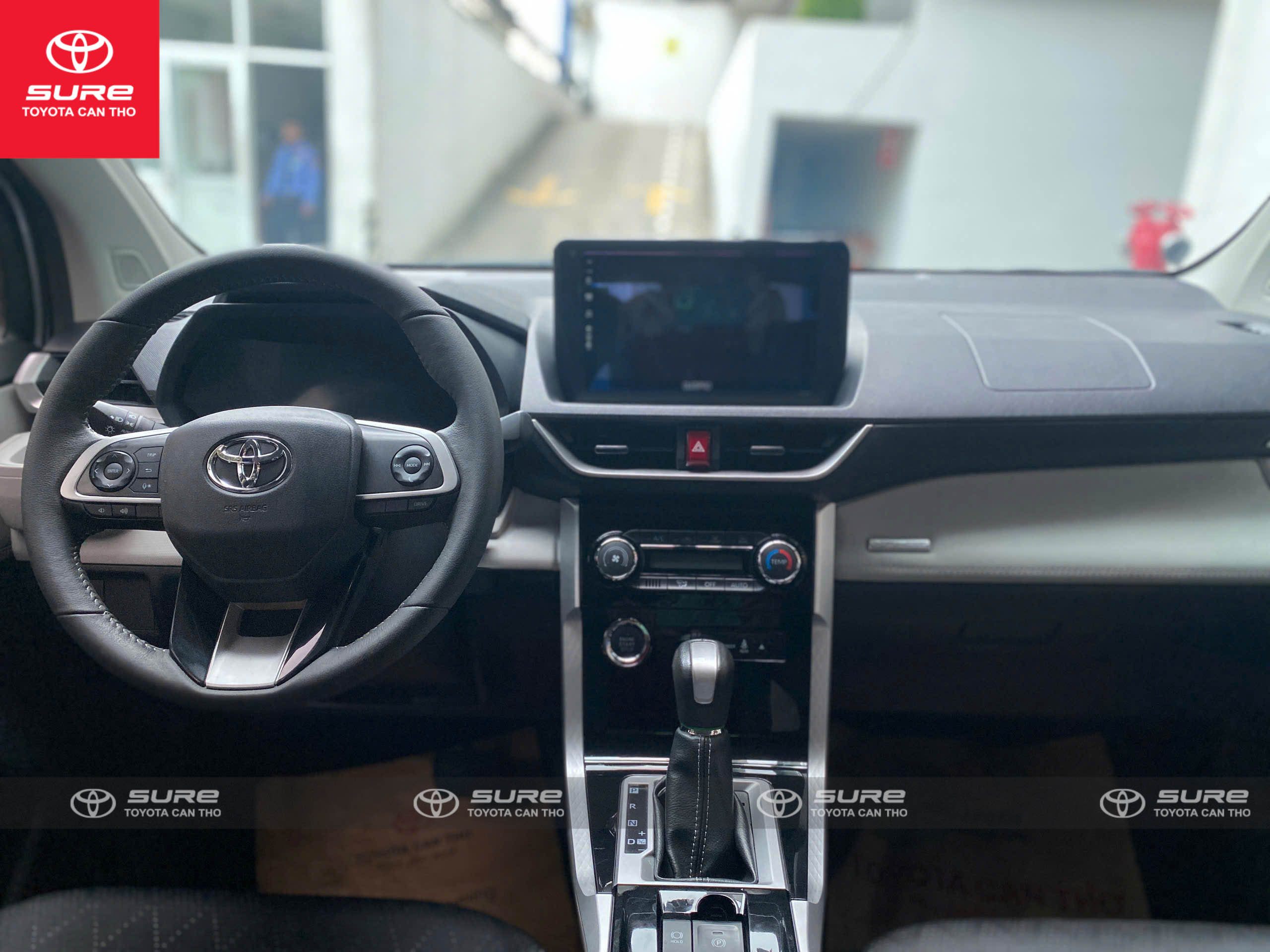 Hình ảnh xe TOYOTA VELOZ CROSS (CVT) 2024 - 47,000KM