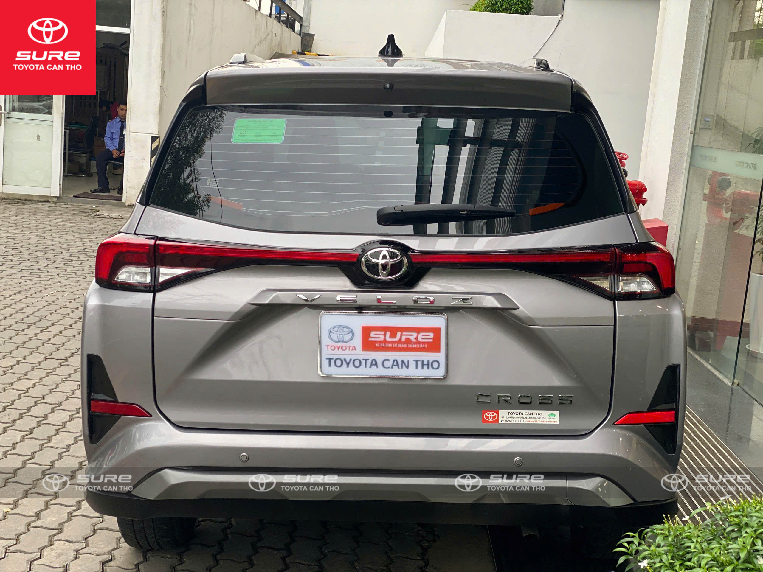 Hình ảnh xe TOYOTA VELOZ CROSS (CVT) 2024 - 47,000KM