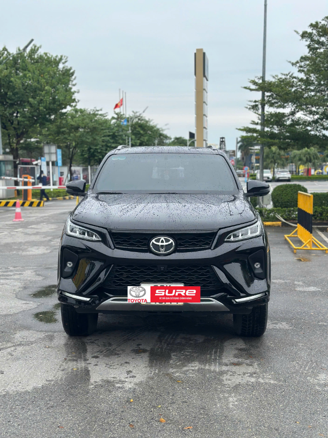 Hình ảnh xe TOYOTA FORTUNER 2022 - 53.000KM