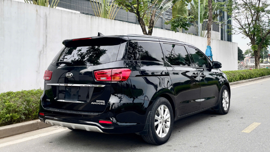 Hình ảnh xe KIA SEDONA 2.2D LUXURY ĐEN 2019 - 145,000KM
