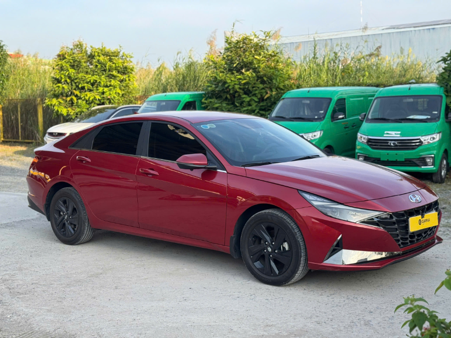 Hình ảnh xe HYUNDAI ELANTRA 1.6 ĐẶC BIỆT 2023 - 9.500KM