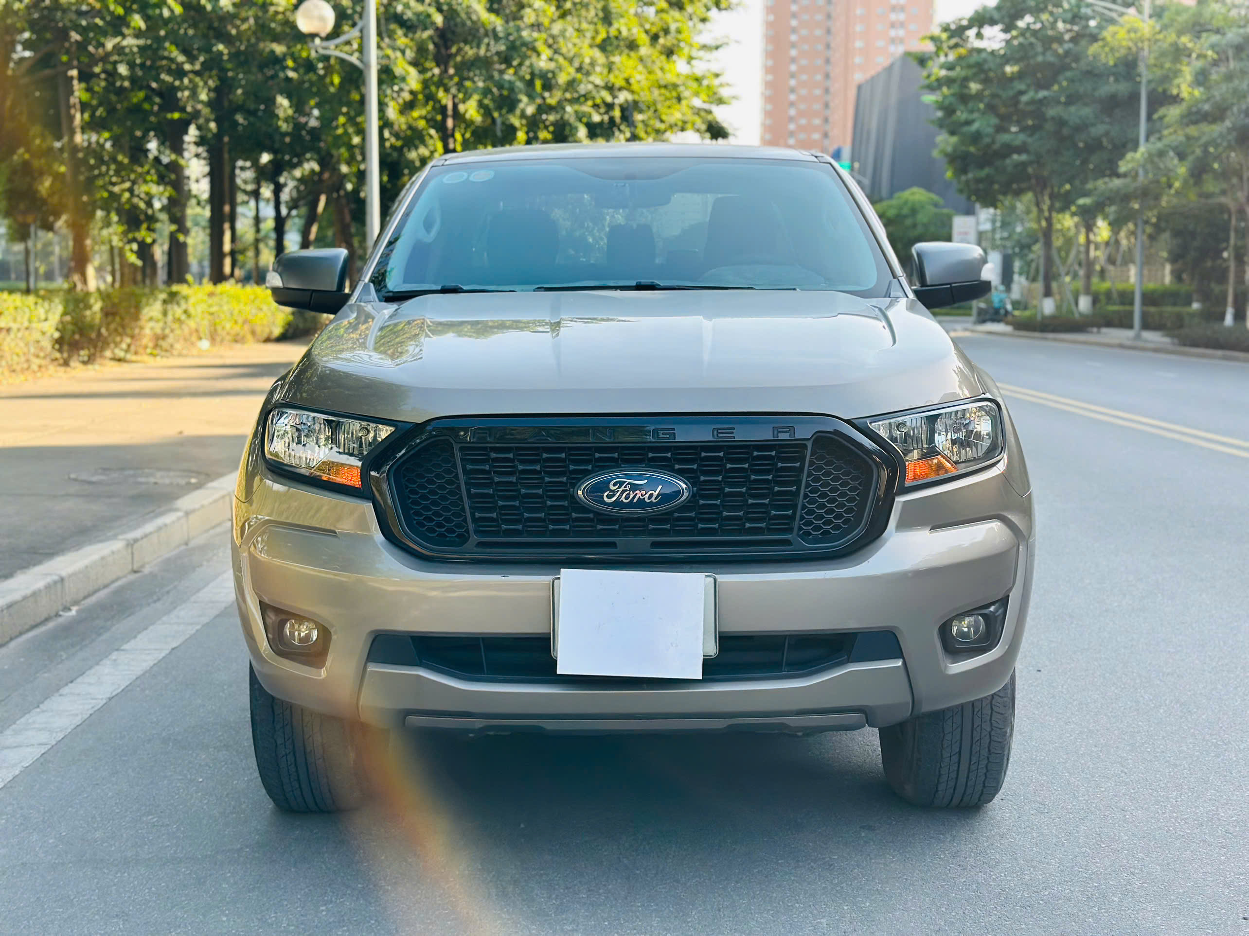 Hình ảnh xe FORD RANGER XLS AT 2021 - 80.000KM