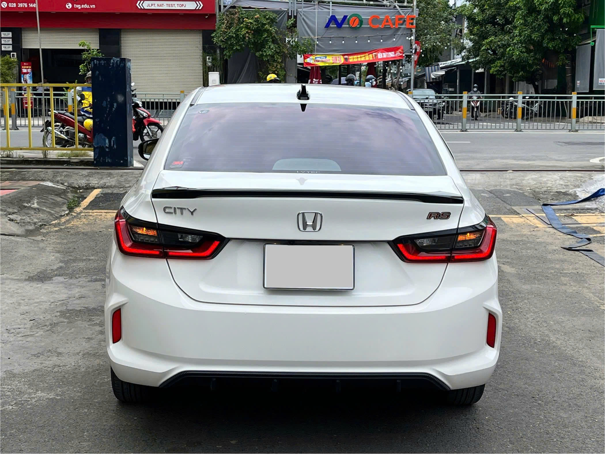 Hình ảnh xe HONDA CITY 2023 - 17.000KM