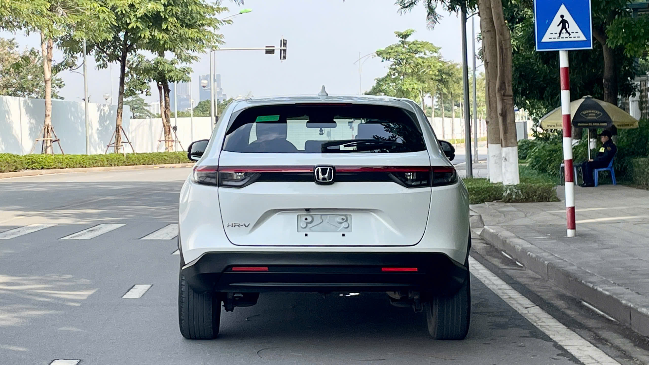 Hình ảnh xe HONDA HR-V G 2022 TRẮNG - 64,000KM