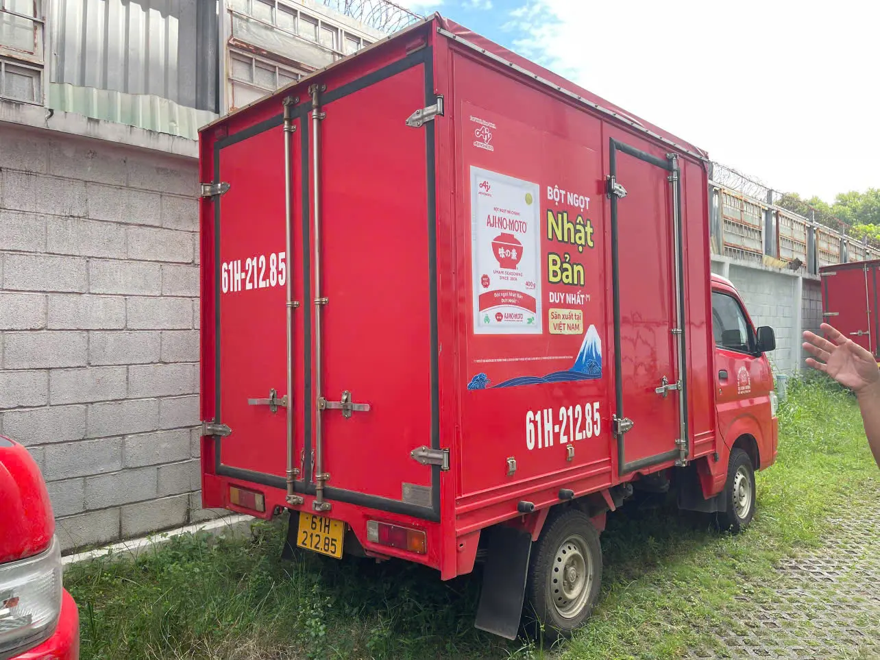 Hình ảnh xe SUZUKI CARRY PRO THÙNG KÍN COMPOSITE CỬA HÔNG 2020 - 48.000KM