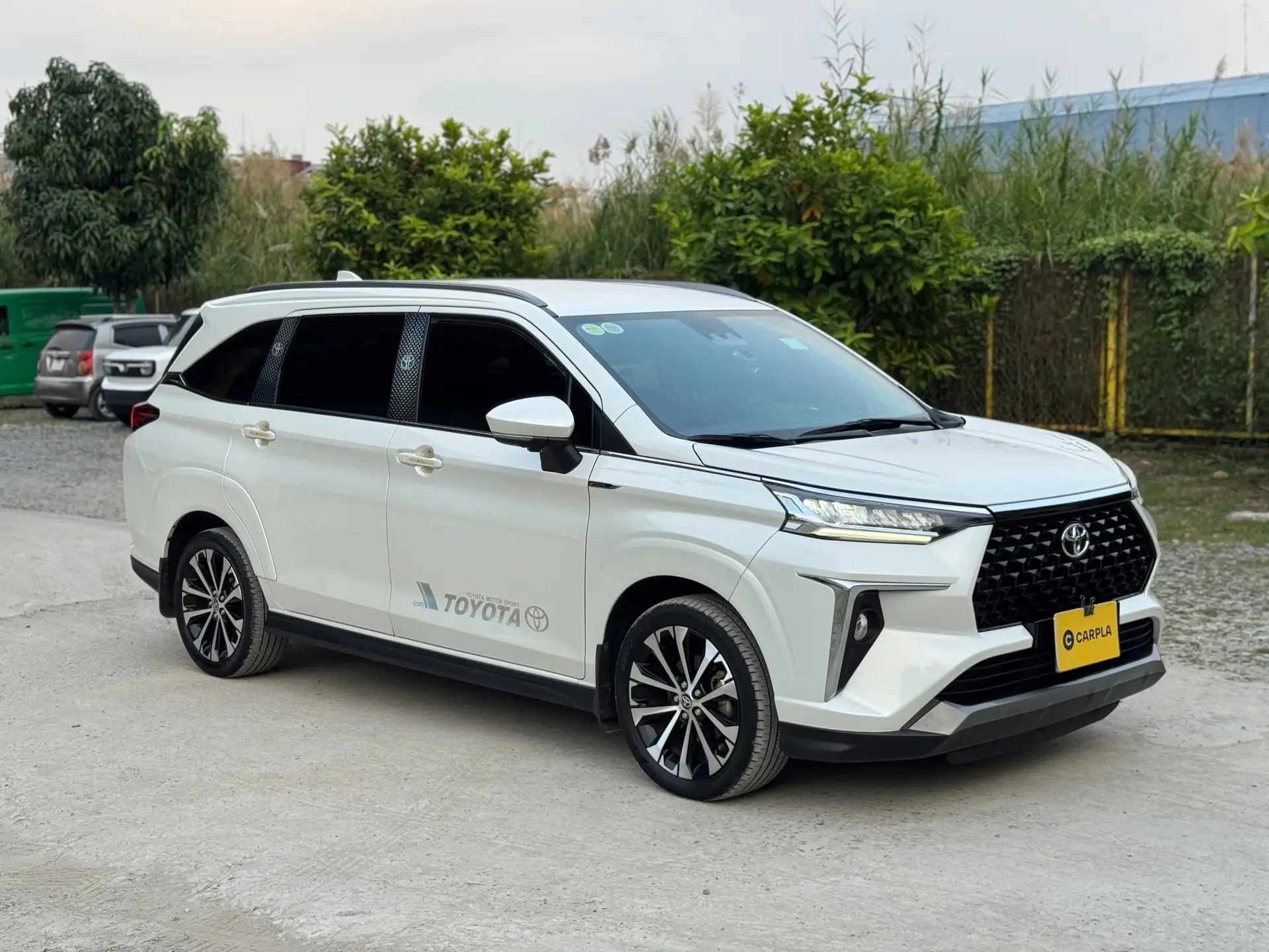 Hình ảnh xe TOYOTA VELOZ TOP 2022 - 35.100KM