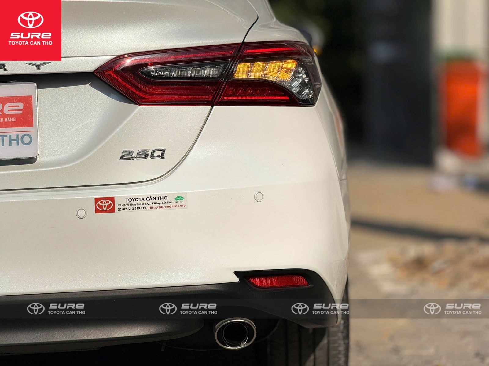 Hình ảnh xe TOYOTA CAMRY 2023 - 25,000KM