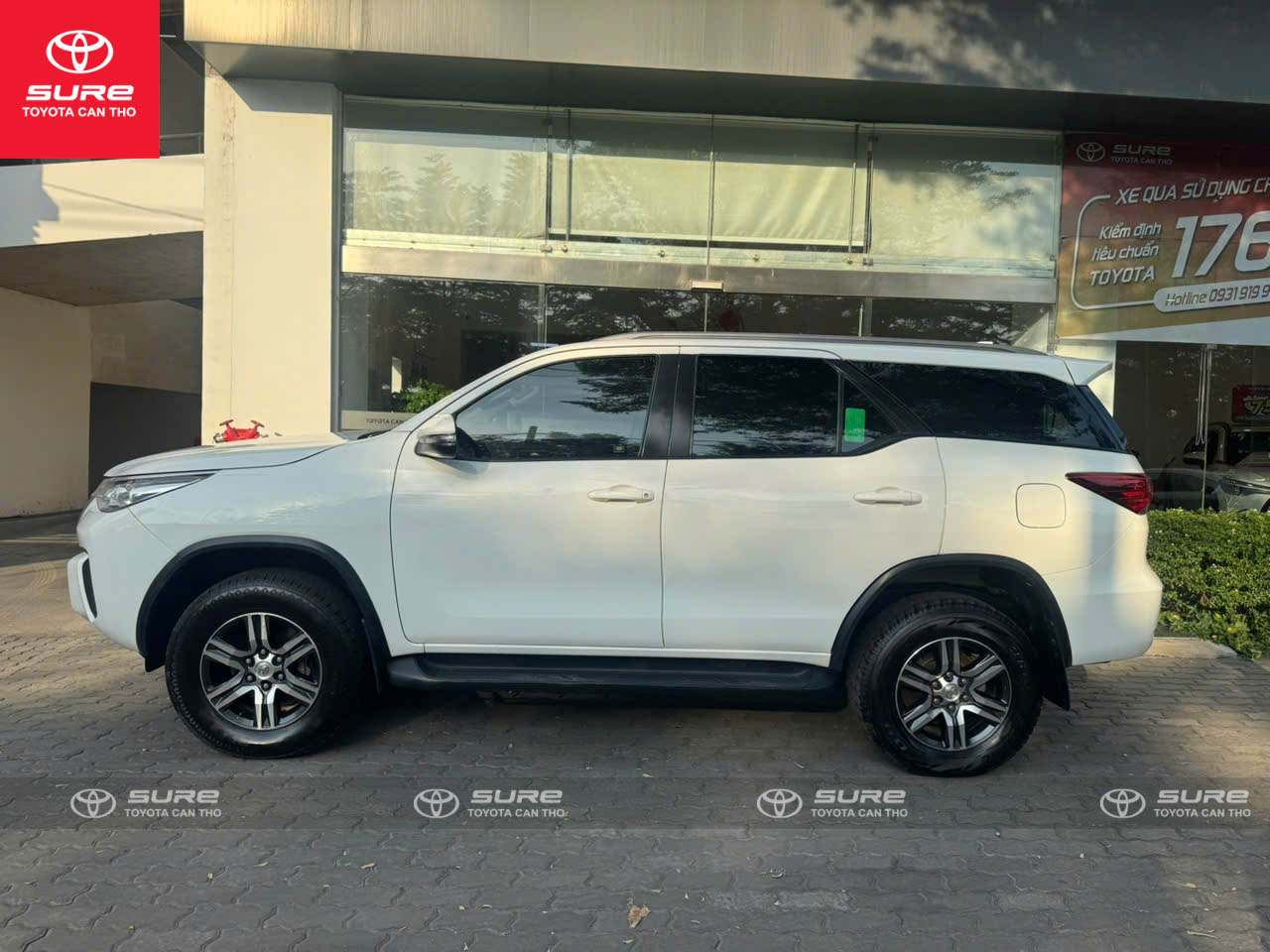 Hình ảnh xe TOYOTA FORTUNER 2019 - 198,000KM