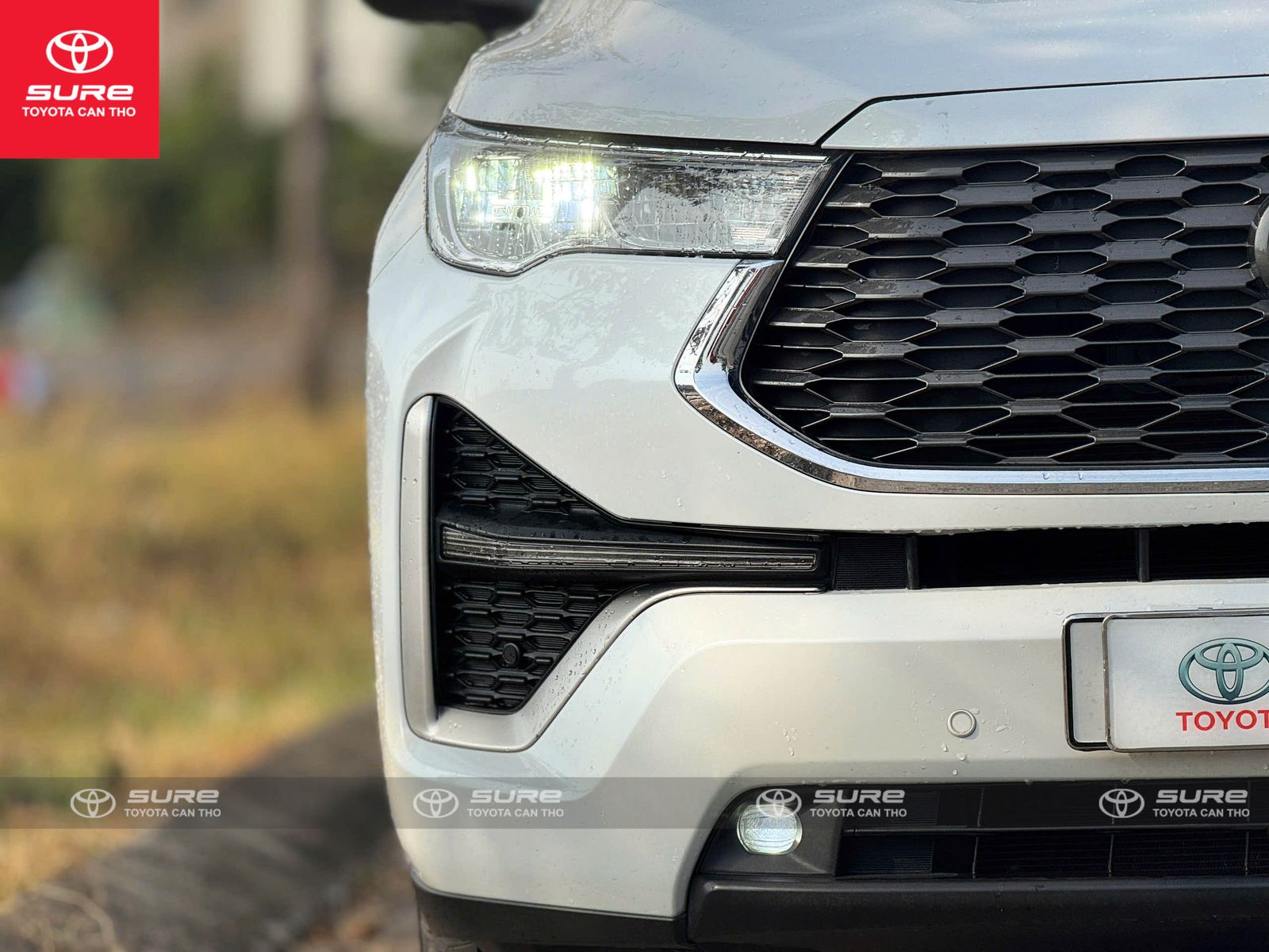 Hình ảnh xe TOYOTA INNOVA 2023 - 39,000KM