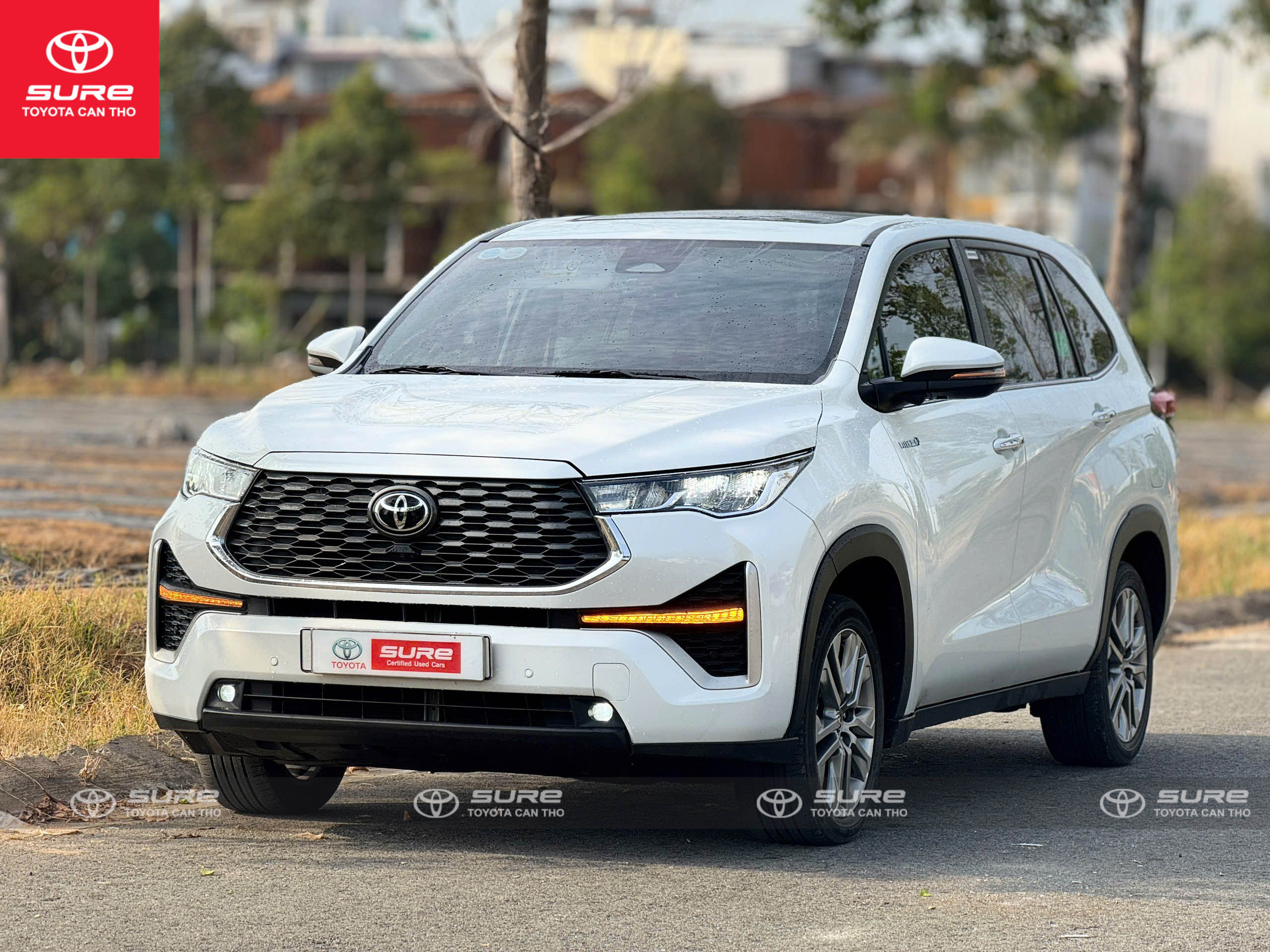 Hình ảnh xe TOYOTA INNOVA 2023 - 39,000KM