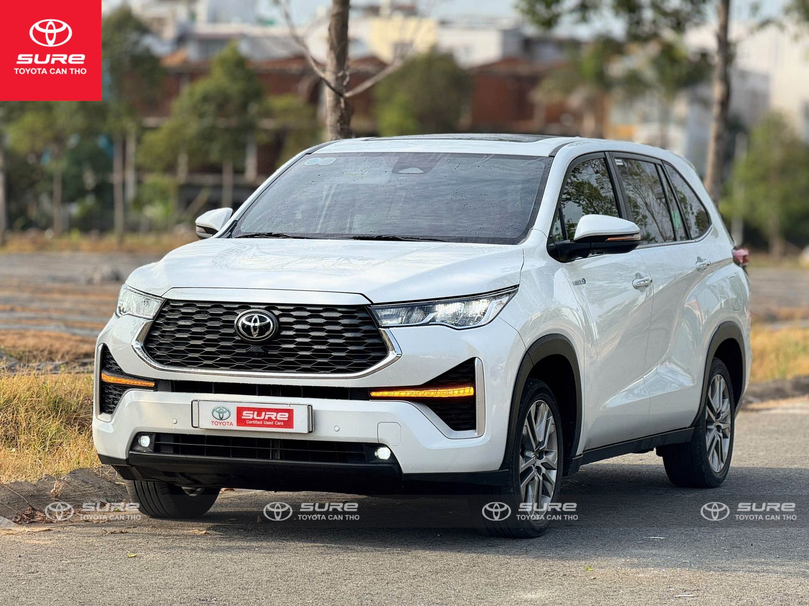 Hình ảnh xe TOYOTA INNOVA 2023 - 39,000KM