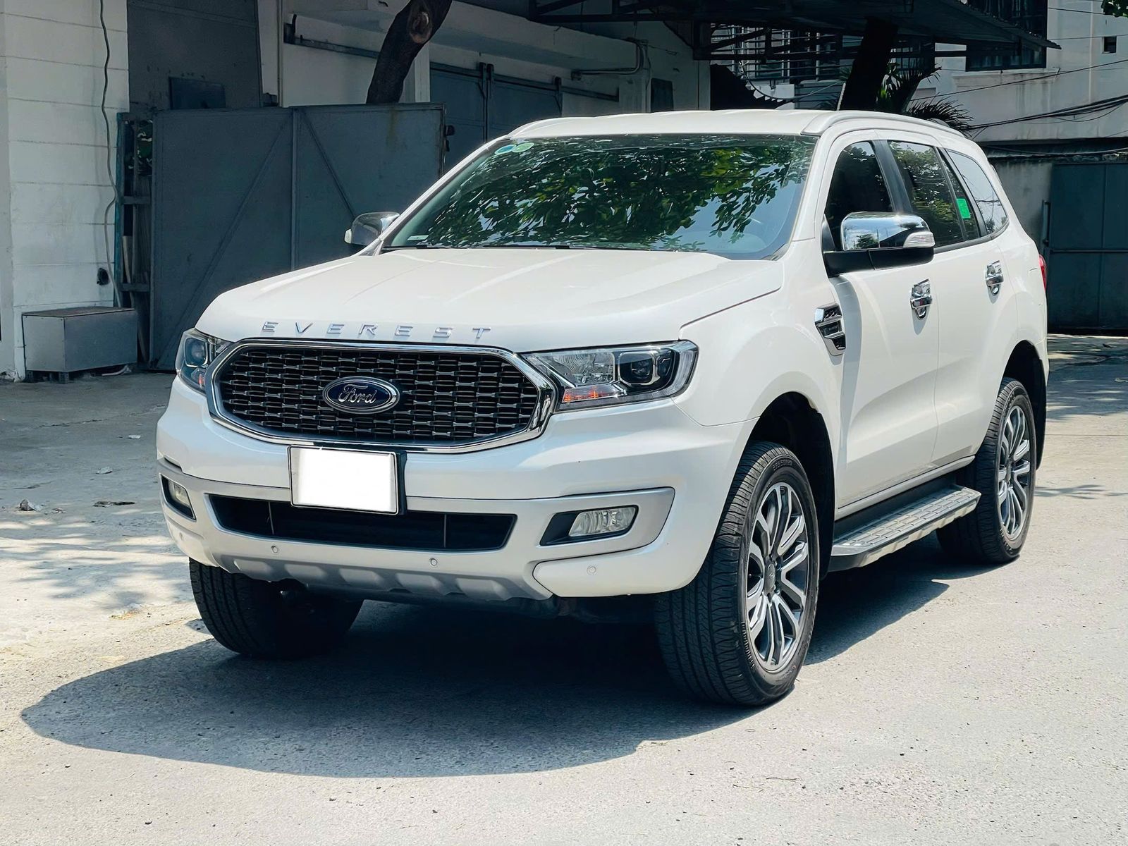 Hình ảnh xe FORD EVEREST 2021 - 310,000KM