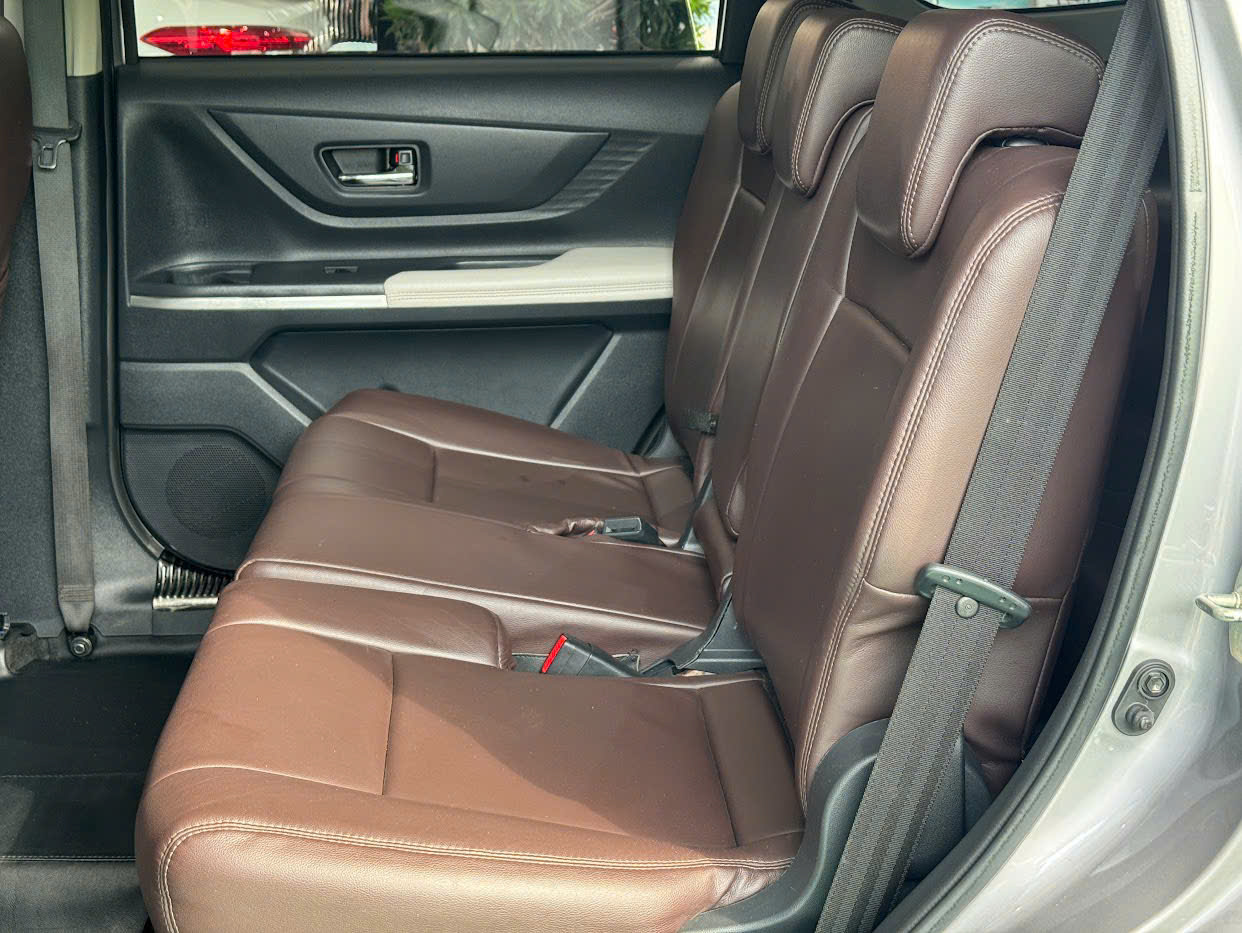 Hình ảnh xe TOYOTA VELOZ CROSS 2022 - 56,700KM