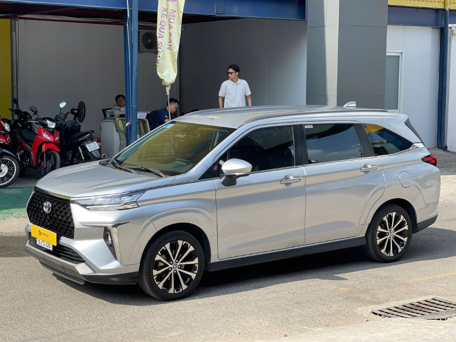 Hình ảnh xe TOYOTA VELOZ CROSS 2022 - 43,000KM