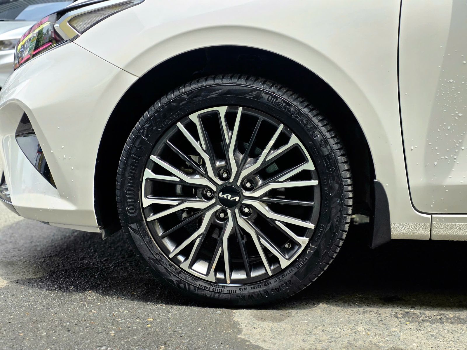 Hình ảnh xe KIA K3 2.0L premium 2024 - 20.500KM