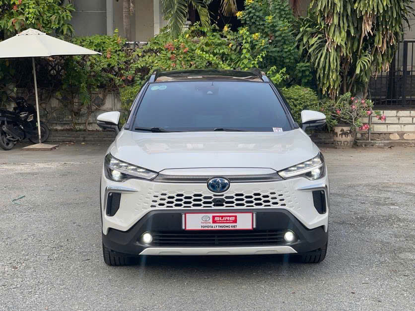 Hình ảnh xe TOYOTA COROLLA CROSS 2025 - 8,500KM