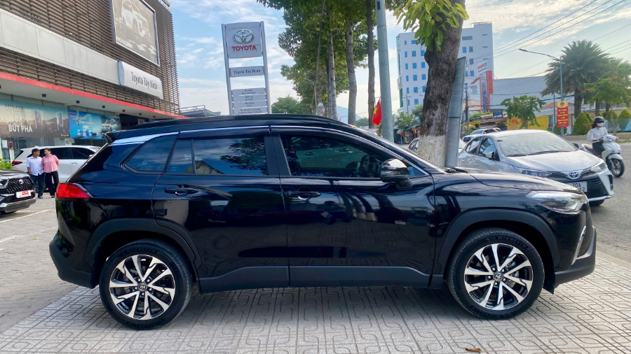Hình ảnh xe TOYOTA COROLLA CROSS 2022 - 17,000KM