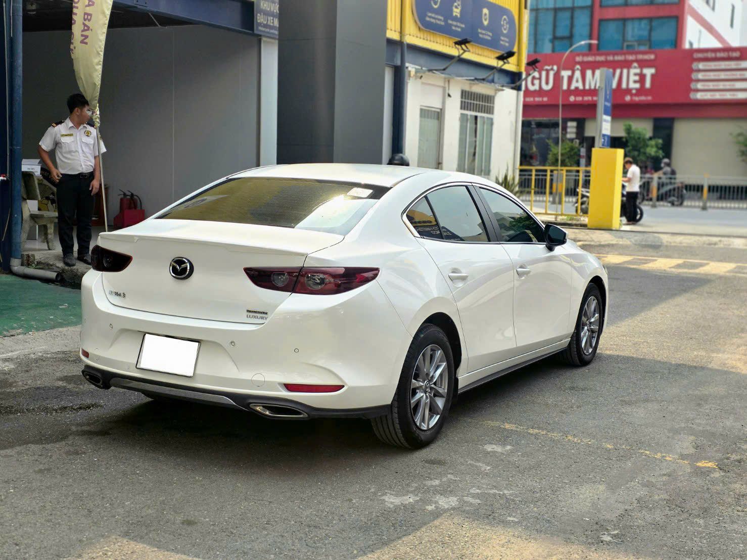 Hình ảnh xe MAZDA 3 1.5L Luxury 2023 - 27.000KM