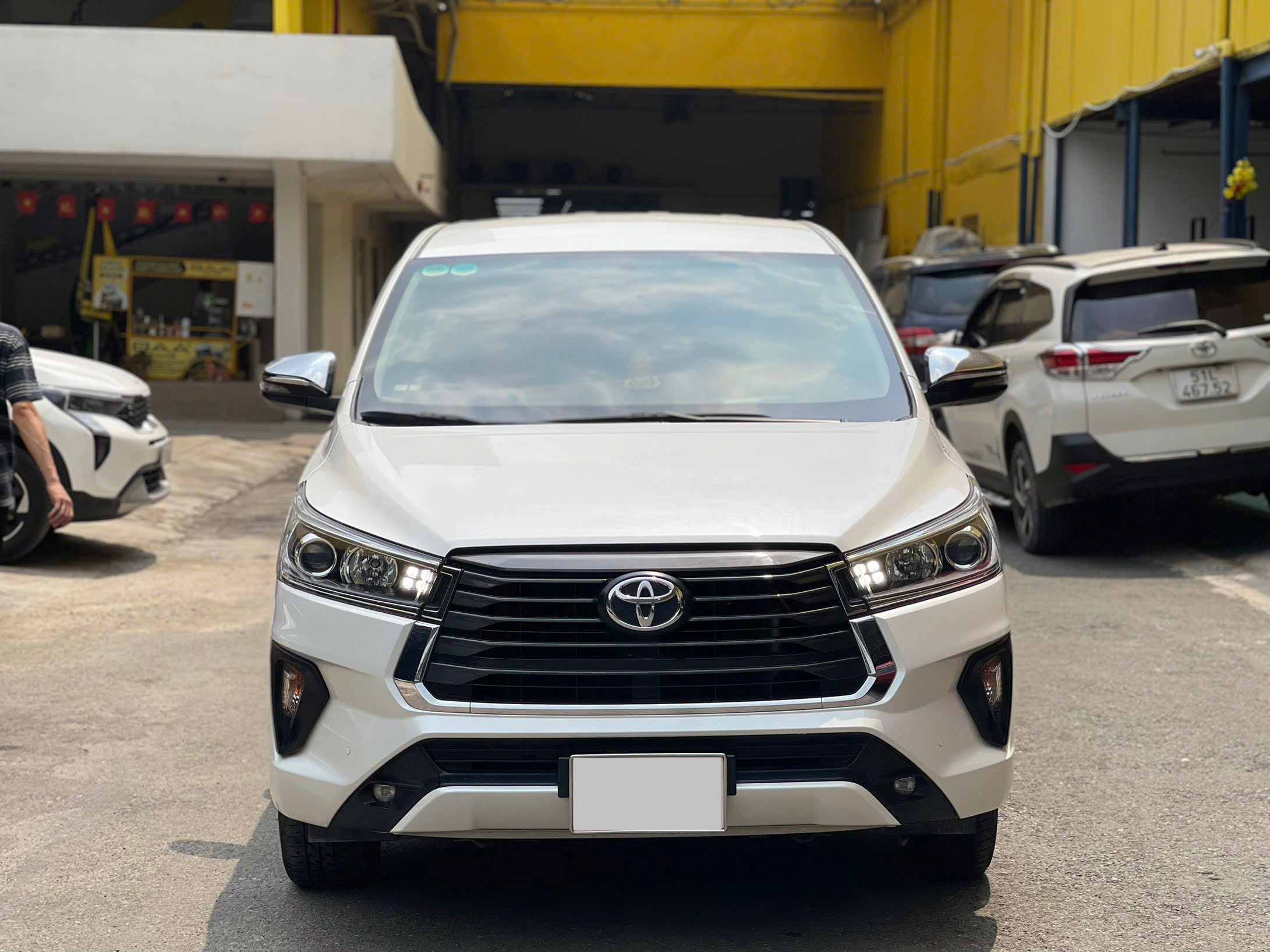 Hình ảnh xe TOYOTA INNOVA 2022 - 59,000KM