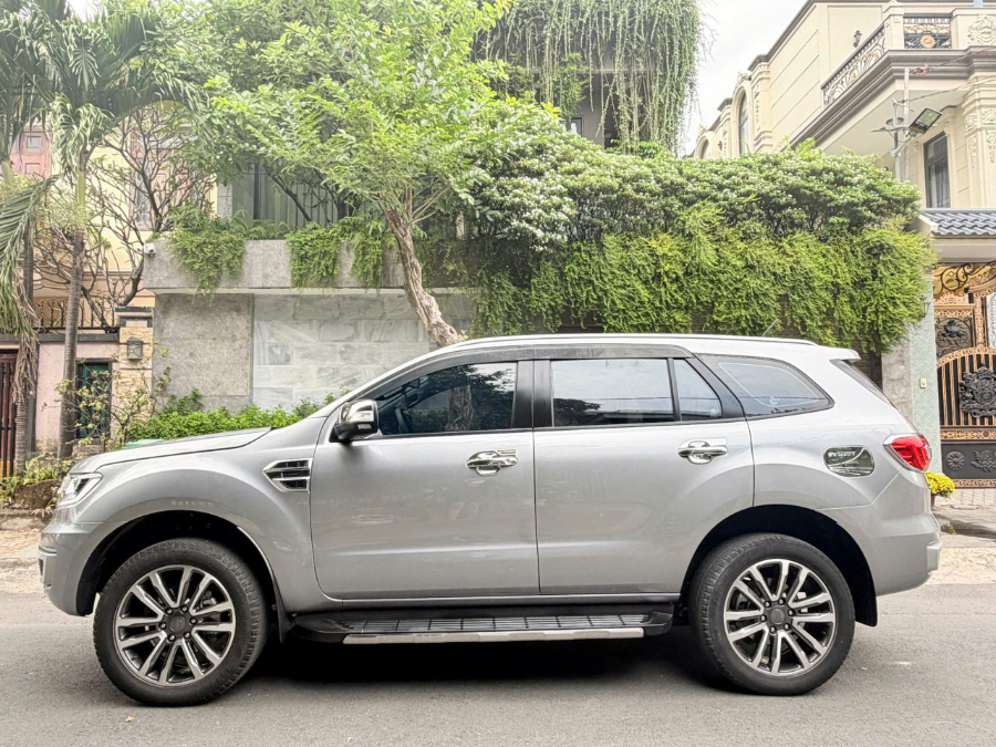 Hình ảnh xe FORD EVEREST 2020 - 59,000KM