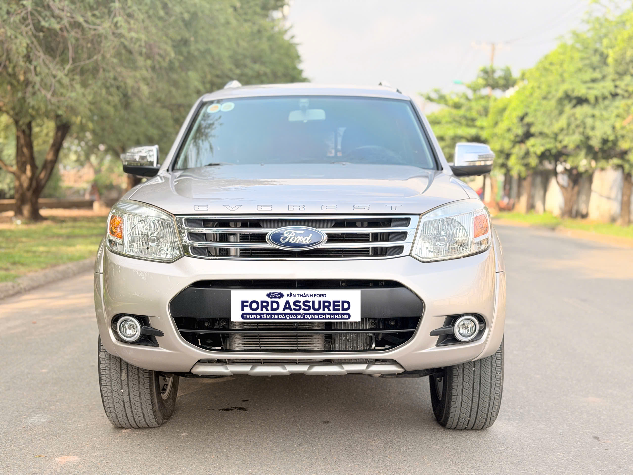Hình ảnh xe FORD EVEREST 2015 - 96,000KM