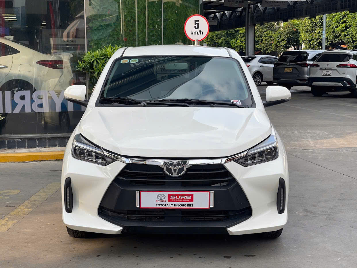 Hình ảnh xe TOYOTA WIGO 2024 - 13,900KM