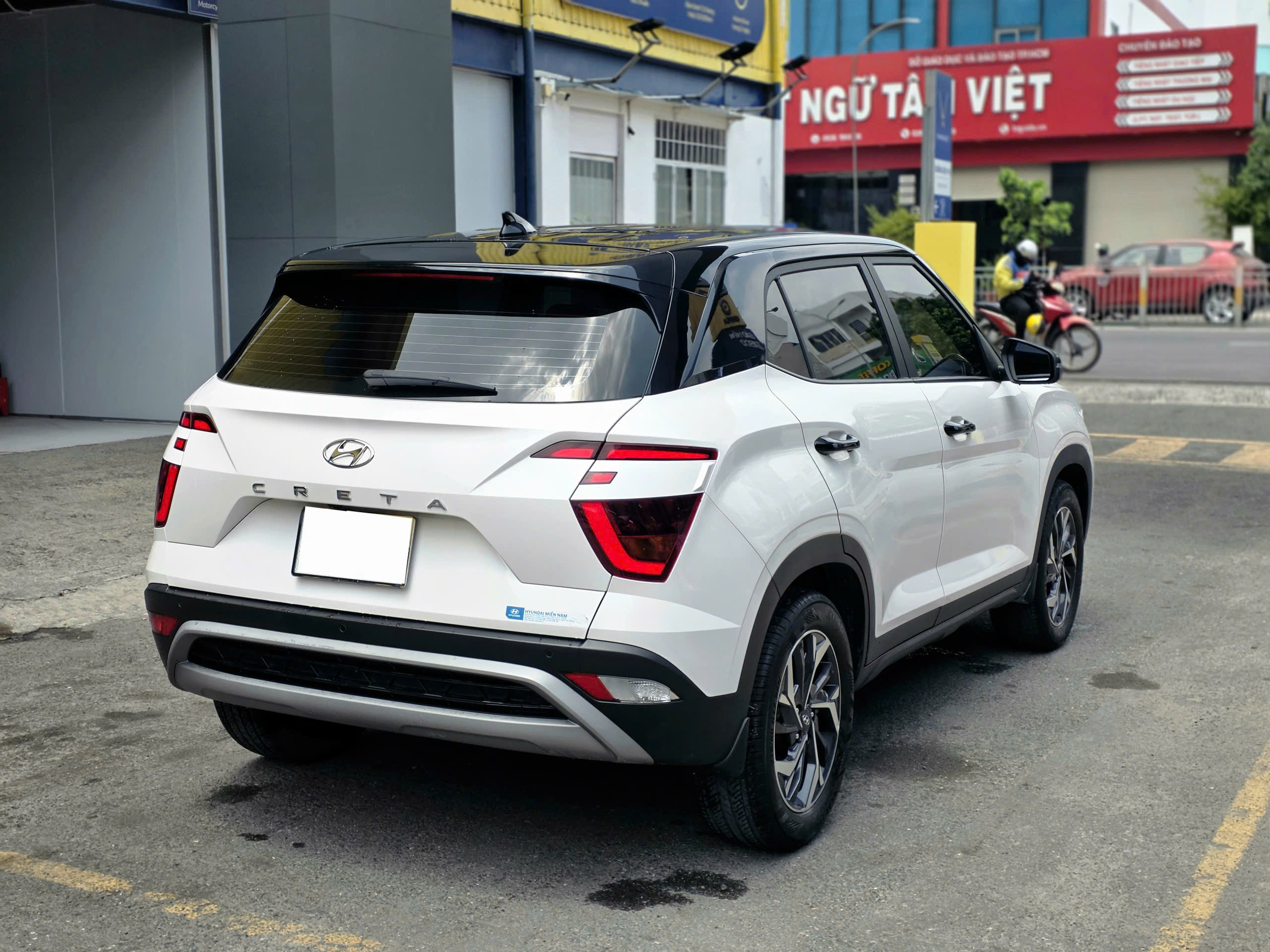 Hình ảnh xe HYUNDAI CRETA 1.5L Đặc Biệt 2024 - 28.000KM