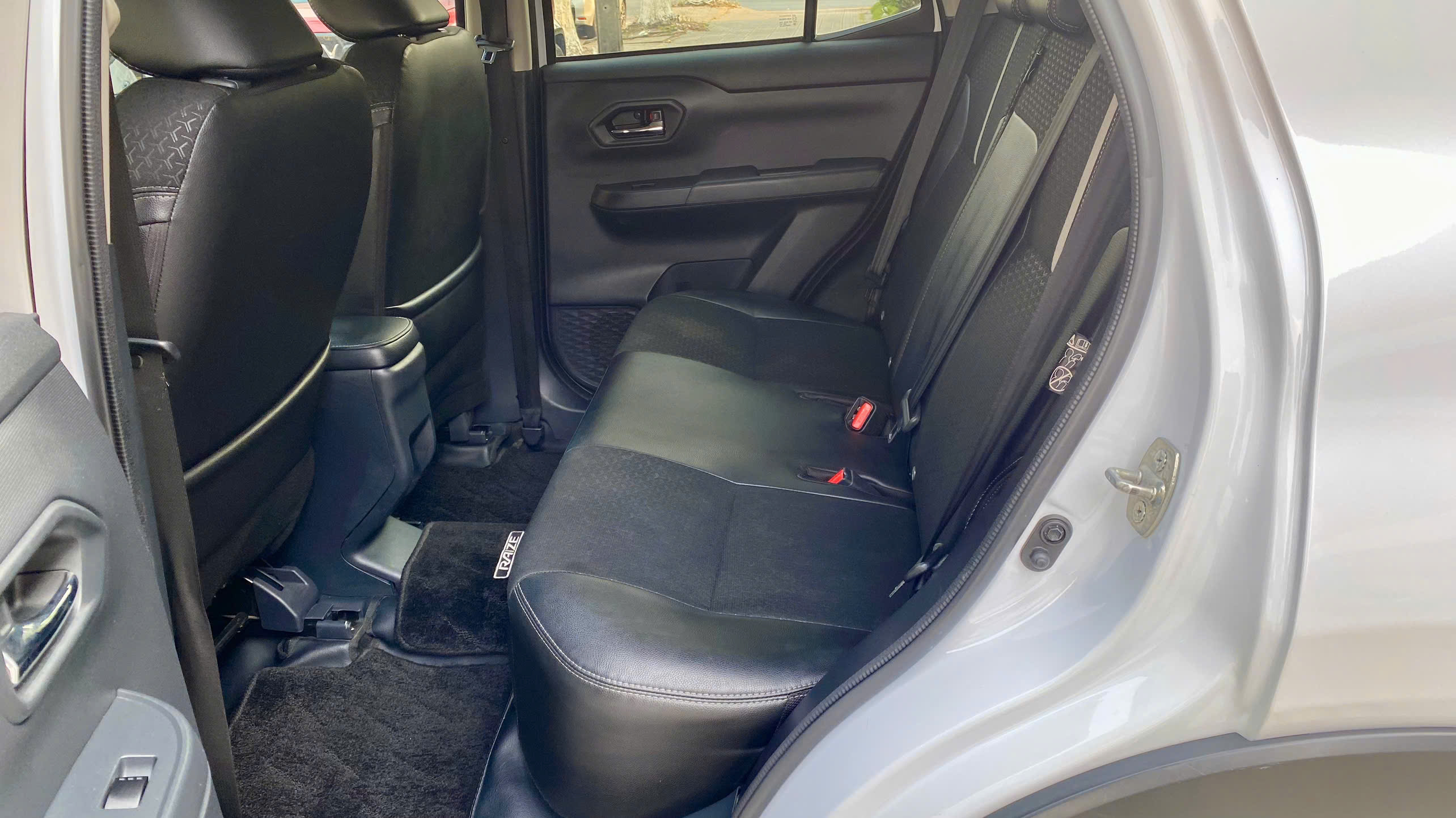 Hình ảnh xe TOYOTA RAIZE 2022 - 48,000KM