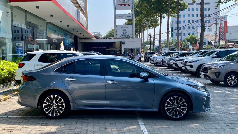 Hình ảnh xe TOYOTA COROLLA ALTIS 2023 - 43,916KM