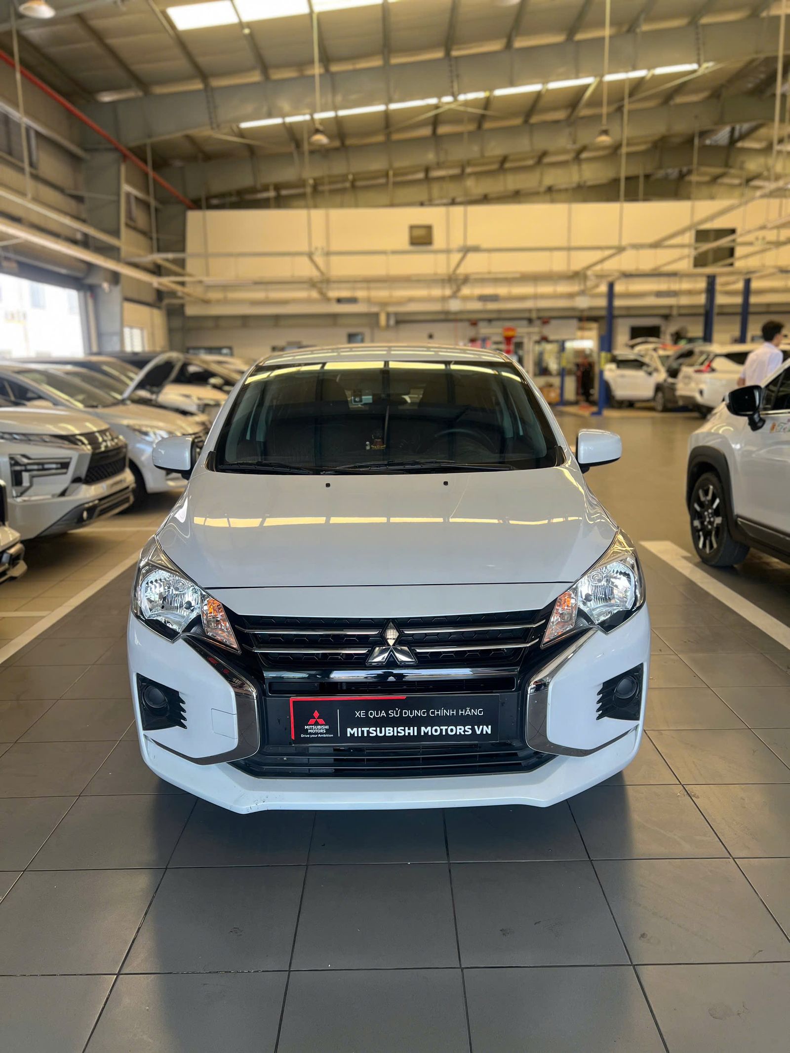 Hình ảnh xe MITSUBISHI ATTRAGE 2024
