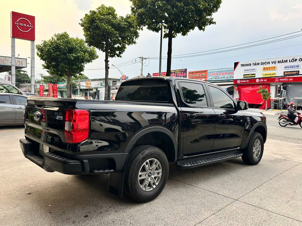 Hình ảnh xe FORD RANGER 2023 - 50,000KM